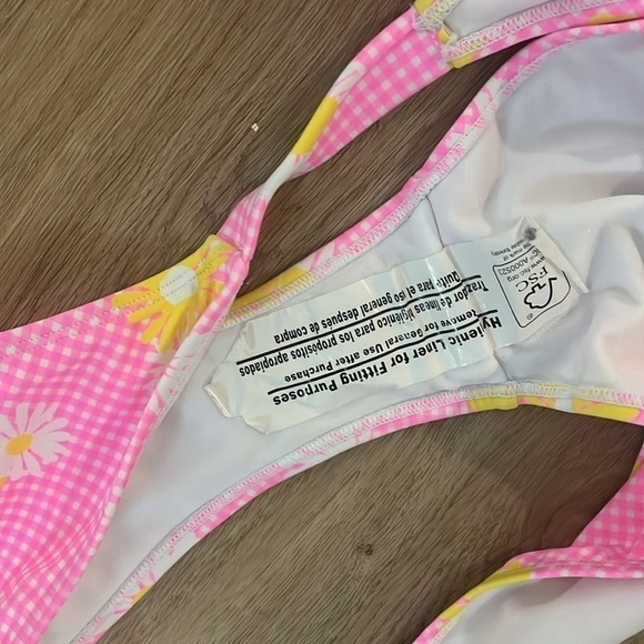 NWT California Sunshine Pink Gingham Floral Bikini Top and Bottom - Picture 5 of 5